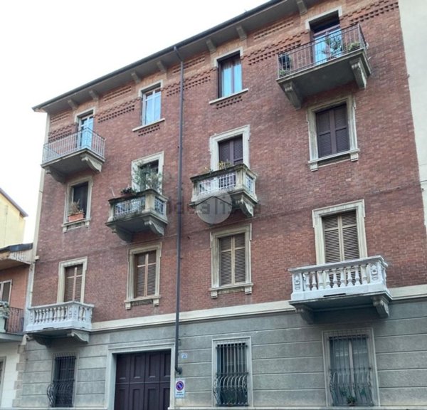 appartamento in vendita a Torino in zona Borgo San Paolo