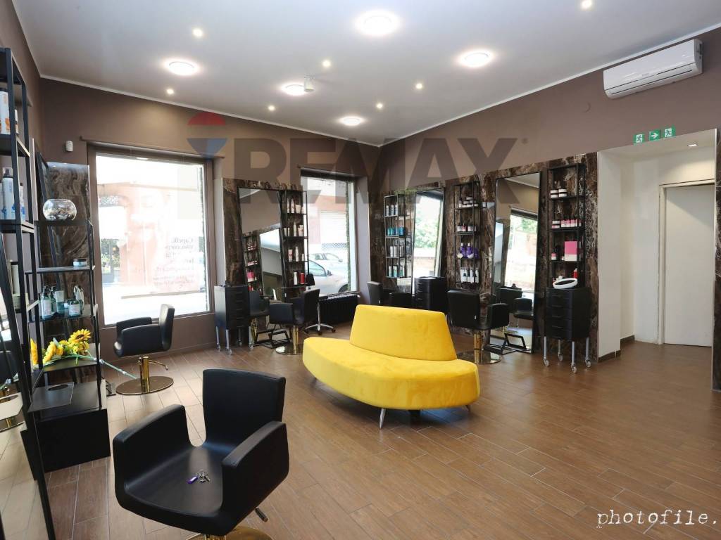 negozio in vendita a Torino