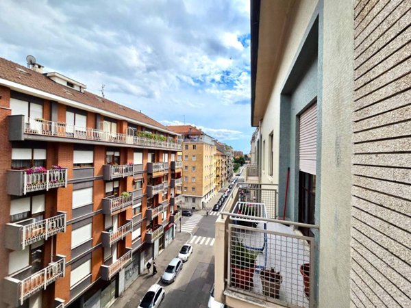 appartamento in vendita a Torino in zona Millefonti