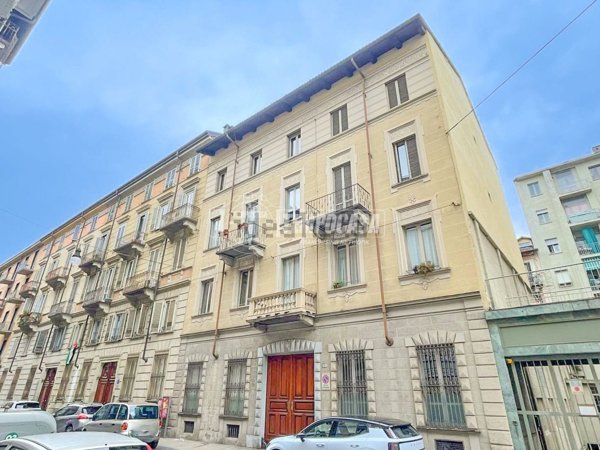 appartamento in vendita a Torino in zona Crocetta