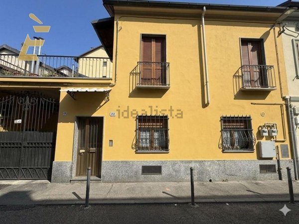 appartamento in vendita a Torino in zona Cenisia