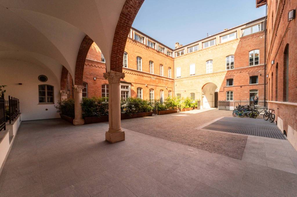 appartamento in vendita a Torino in zona San Salvario