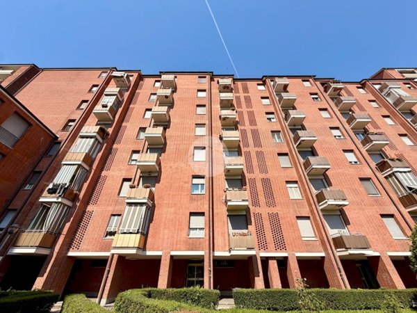 appartamento in vendita a Torino in zona Vallette