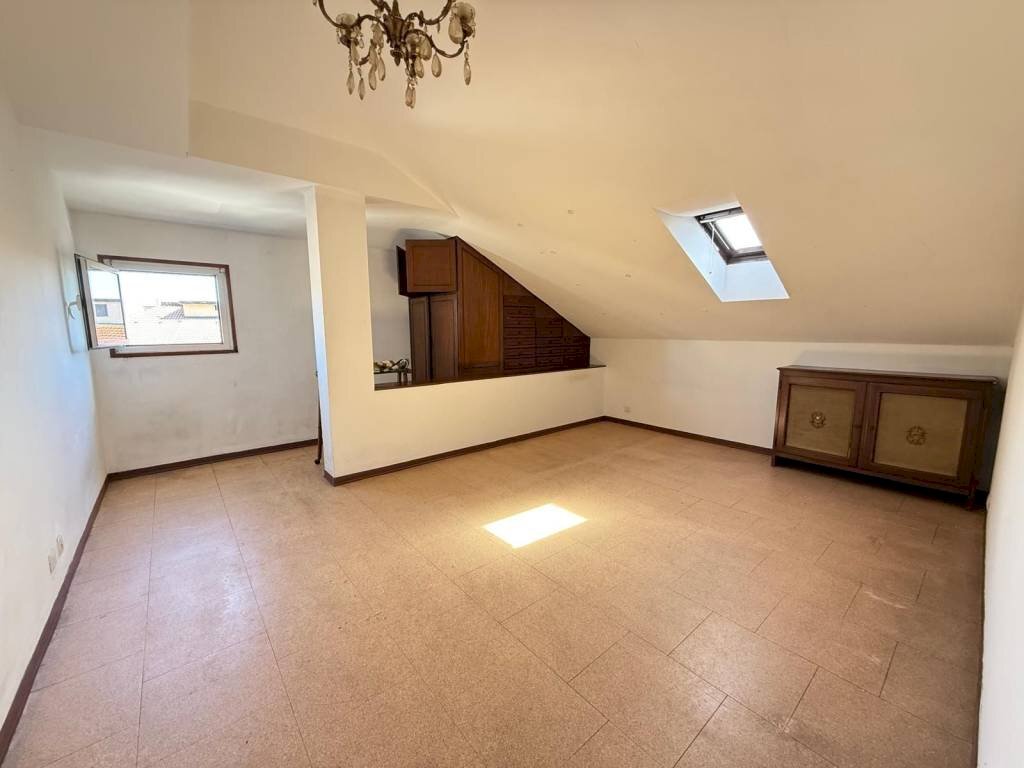 appartamento in vendita a Torino in zona Santa Rita