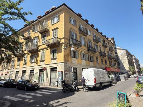 appartamento in vendita a Torino in zona San Salvario