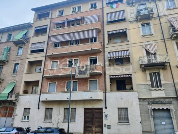 appartamento in vendita a Torino in zona Borgata Vittoria