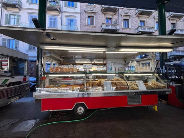 negozio in vendita a Torino in zona San Salvario