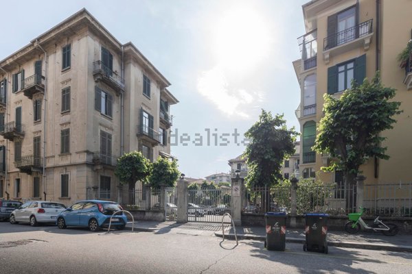 appartamento in vendita a Torino in zona Cenisia