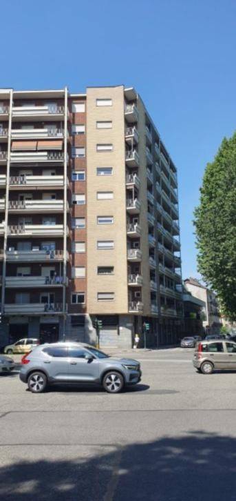 appartamento in vendita a Torino in zona Vallette
