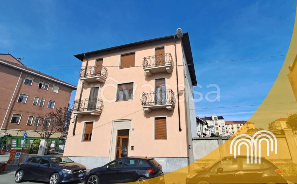 appartamento in vendita a Torino in zona Pozzo Strada