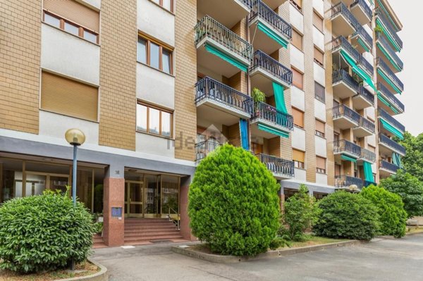 appartamento in vendita a Torino in zona Mirafiori Nord