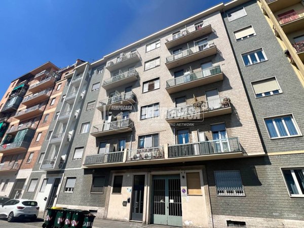 appartamento in vendita a Torino in zona Borgata Vittoria