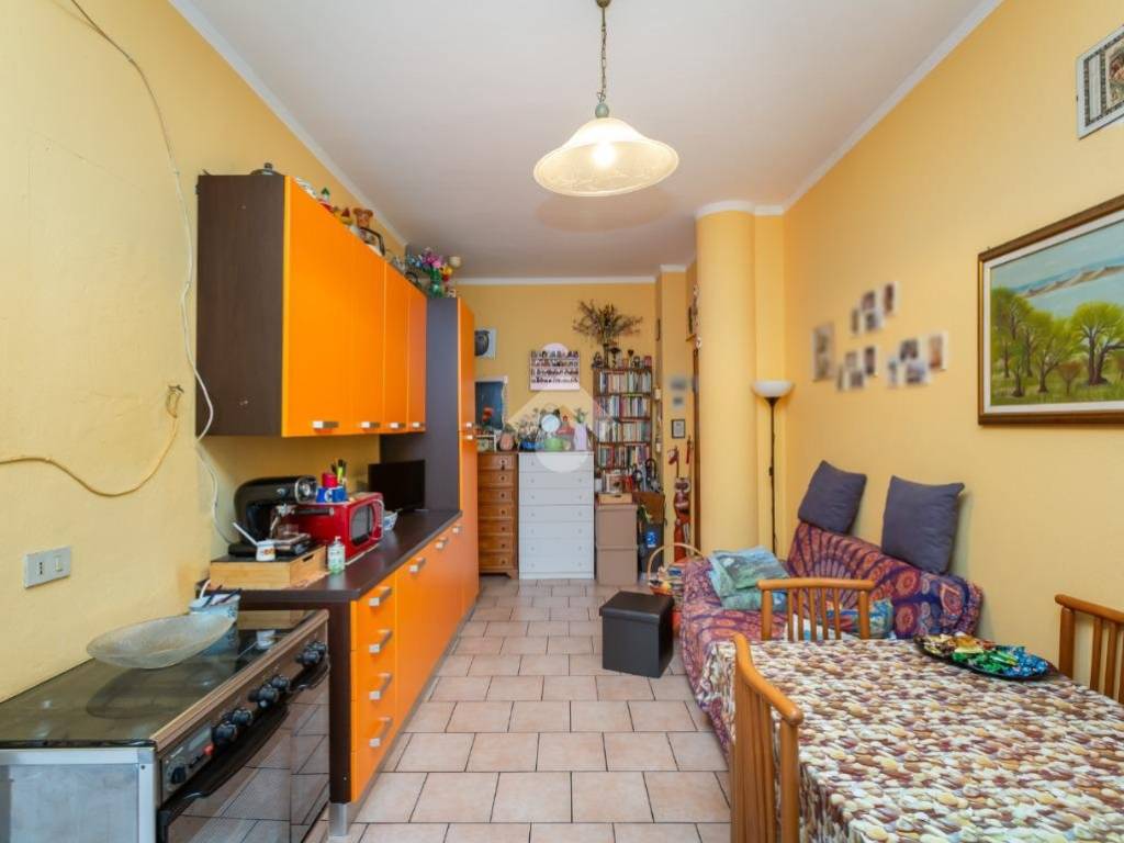 appartamento in vendita a Torino in zona Mirafiori Sud