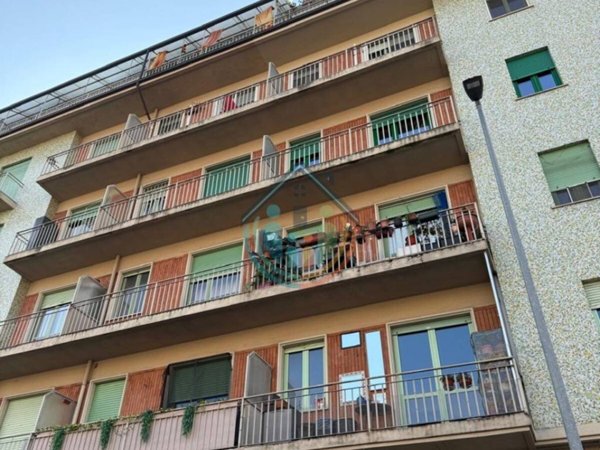 appartamento in vendita a Torino in zona Aurora