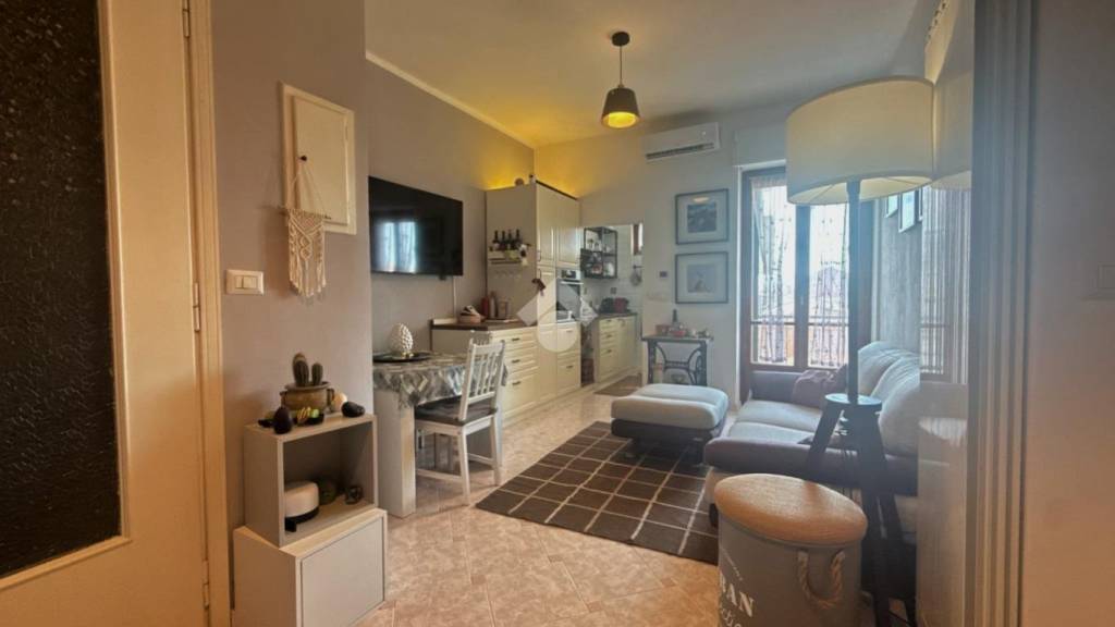 appartamento in vendita a Torino in zona Vallette