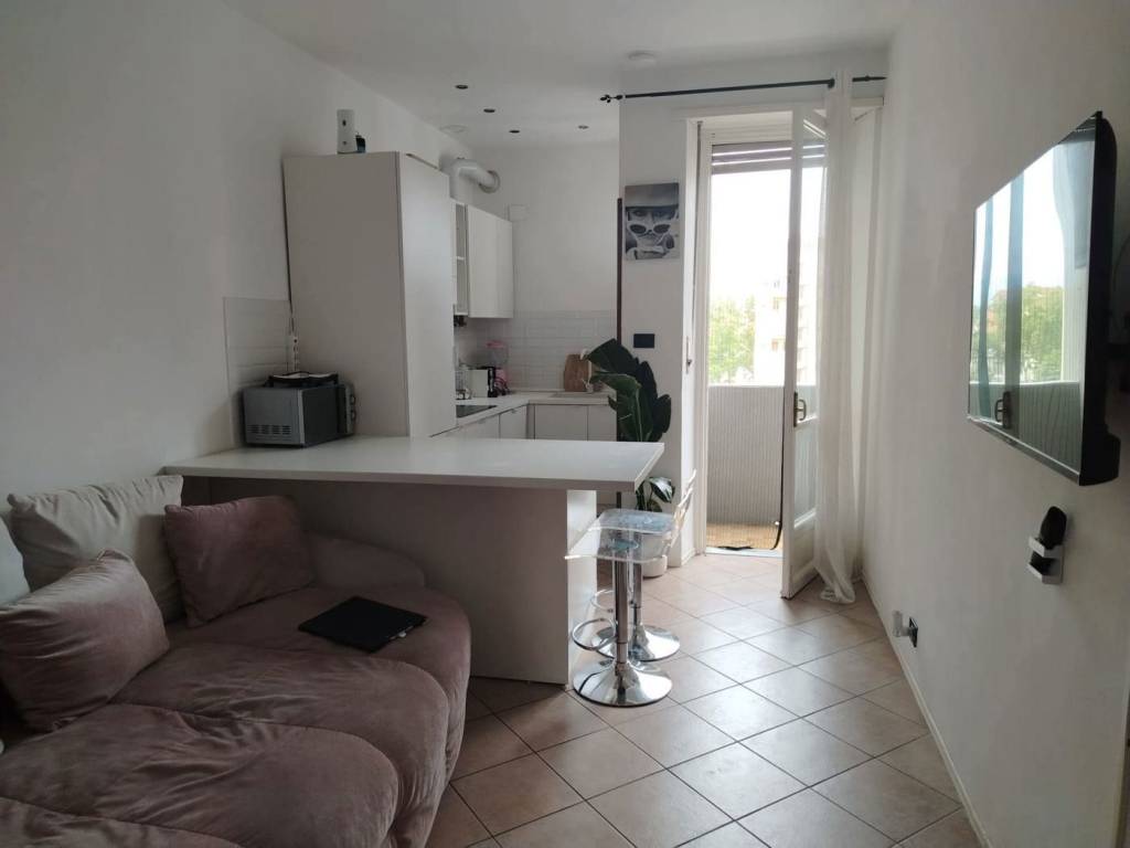 appartamento in vendita a Torino in zona Borgata Vittoria