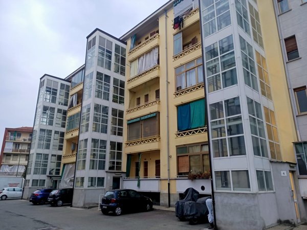 appartamento in vendita a Torino in zona Mirafiori Nord