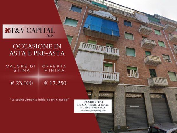 locale commerciale in vendita a Torino in zona Rosa