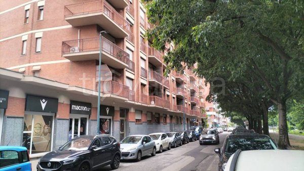 appartamento in vendita a Torino in zona Parella