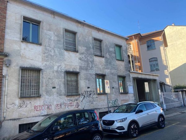 intera palazzina in vendita a Torino in zona Borgata Vittoria