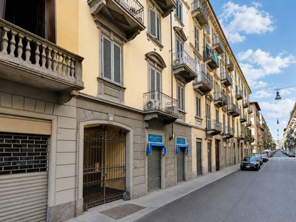 appartamento in vendita a Torino in zona Crocetta
