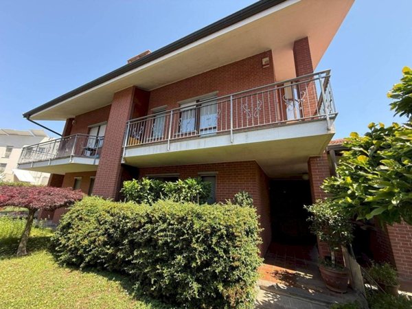 casa indipendente in vendita a Torino in zona Bertolla