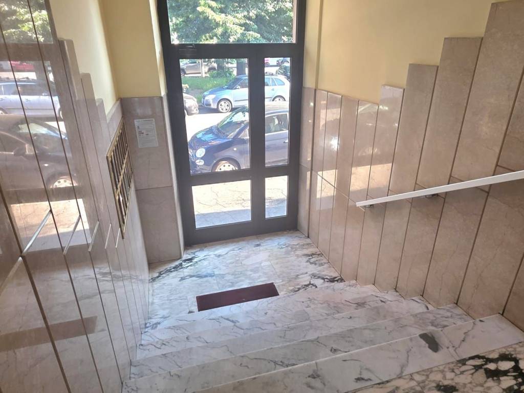 appartamento in vendita a Torino in zona Borgata Vittoria