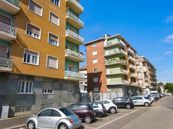 appartamento in vendita a Torino in zona Mirafiori Sud