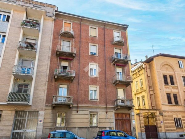 appartamento in vendita a Torino in zona Parella