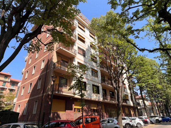 appartamento in vendita a Torino in zona Pozzo Strada