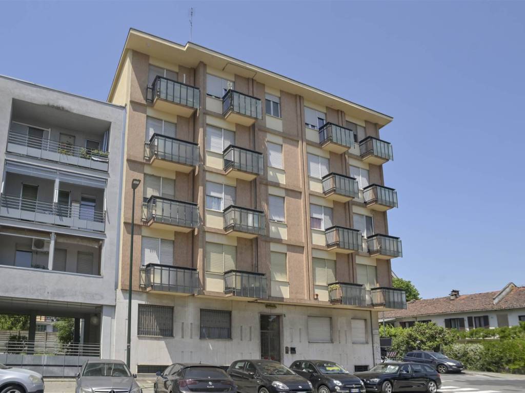 appartamento in vendita a Torino in zona Falchera