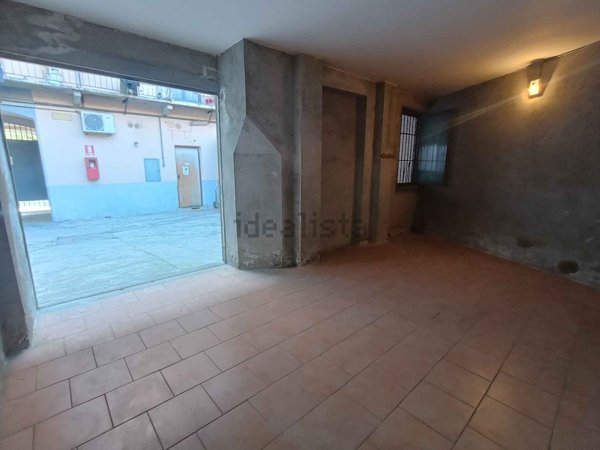 locale di sgombero in vendita a Torino in zona Barriera di Milano
