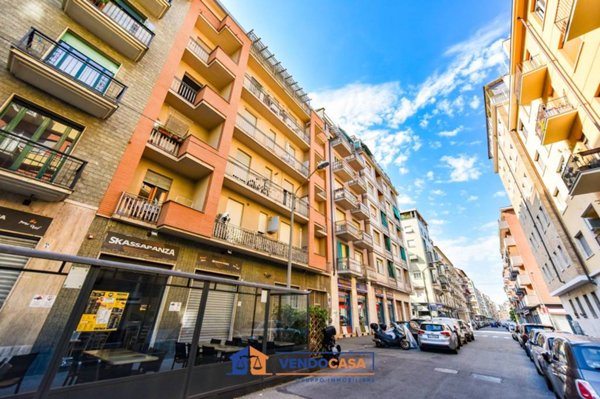 appartamento in vendita a Torino in zona Lingotto