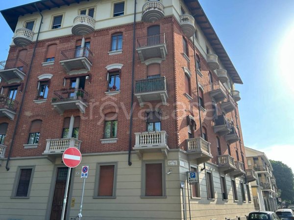 appartamento in vendita a Torino in zona San Salvario