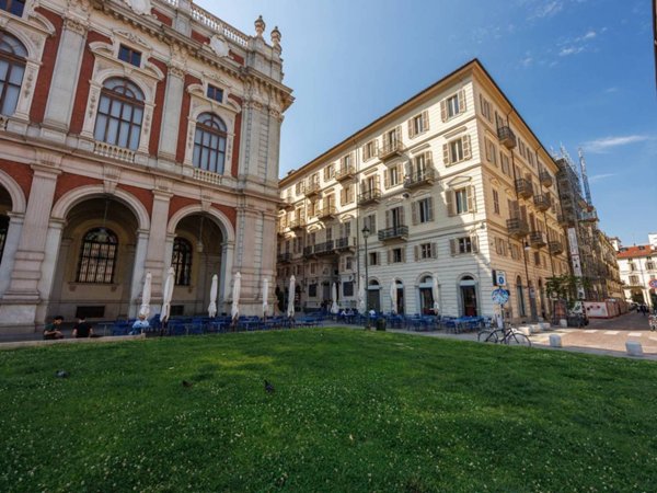 appartamento in vendita a Torino in zona Centro Storico
