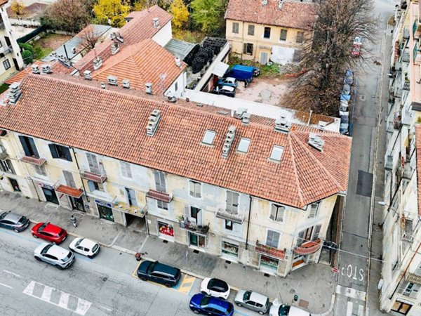 negozio in vendita a Torino in zona Cavoretto