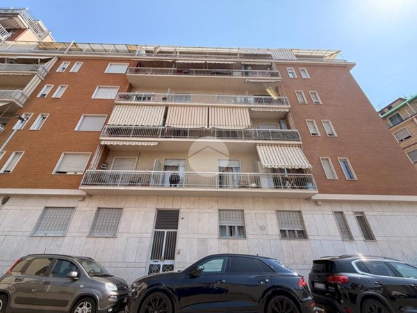 appartamento in vendita a Torino in zona Lucento