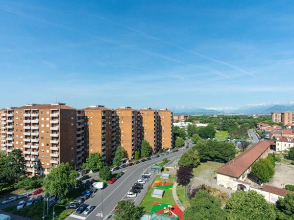 appartamento in vendita a Torino in zona Mirafiori Nord