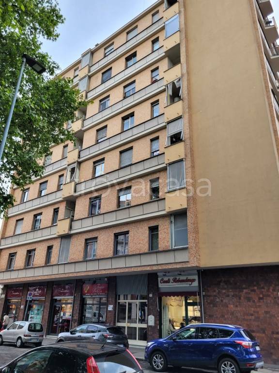 appartamento in vendita a Torino in zona Rebaudengo