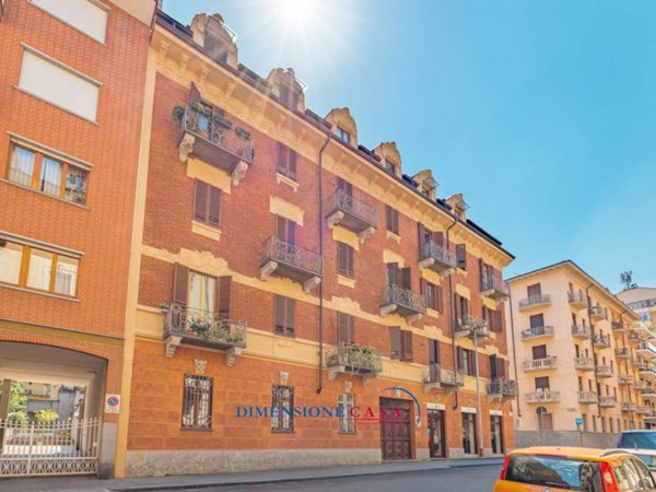 appartamento in vendita a Torino in zona San Salvario