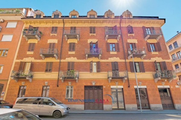 appartamento in vendita a Torino in zona San Salvario