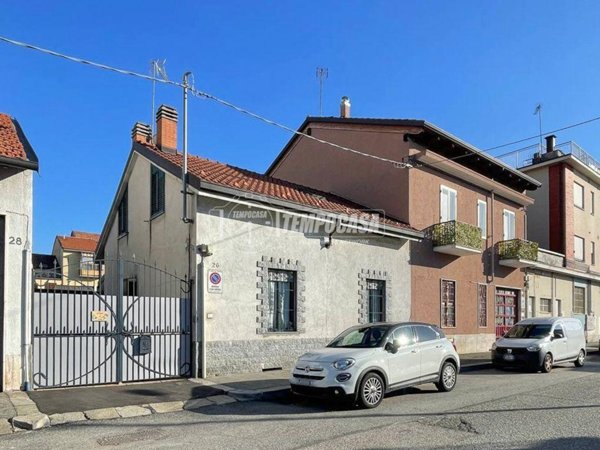 casa indipendente in vendita a Torino in zona Borgata Vittoria