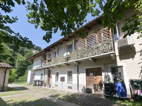 casa indipendente in vendita a Torino in zona Superga