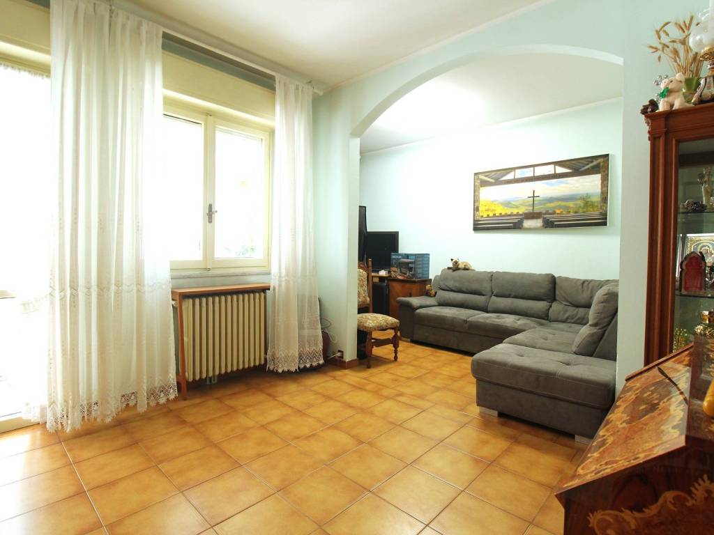 appartamento in vendita a Torino in zona Mirafiori Sud