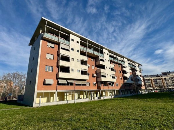appartamento in vendita a Torino in zona Mirafiori Nord