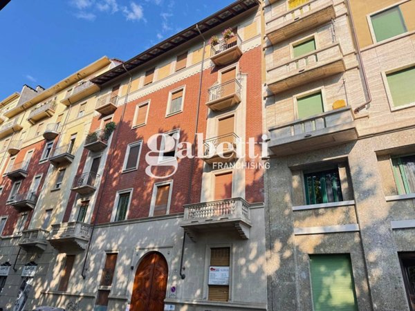 appartamento in vendita a Torino in zona Santa Rita