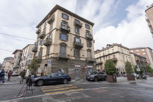 appartamento in vendita a Torino in zona Aurora