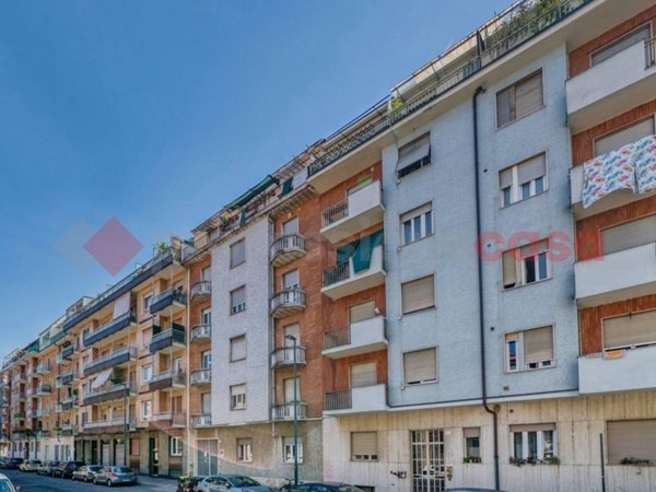 appartamento in vendita a Torino in zona Parella