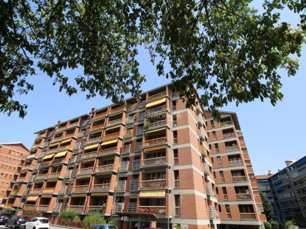 appartamento in vendita a Torino in zona Mirafiori Nord