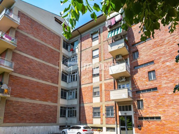 appartamento in vendita a Torino in zona Vallette